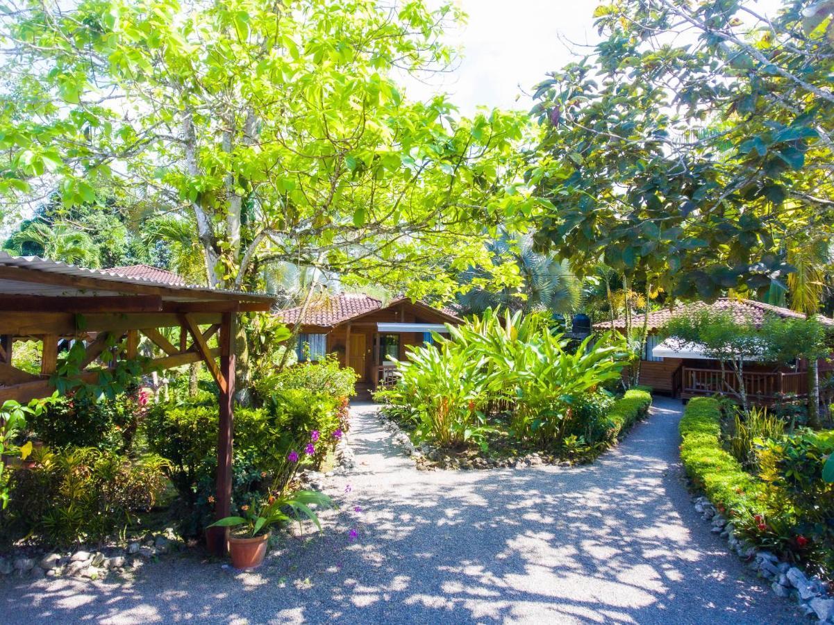 Casa Marcellino Lodge Cahuita Bagian luar foto