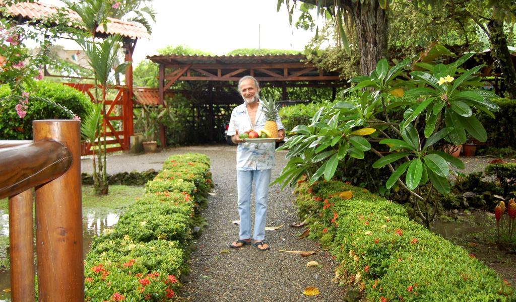 Casa Marcellino Lodge Cahuita Ruang foto