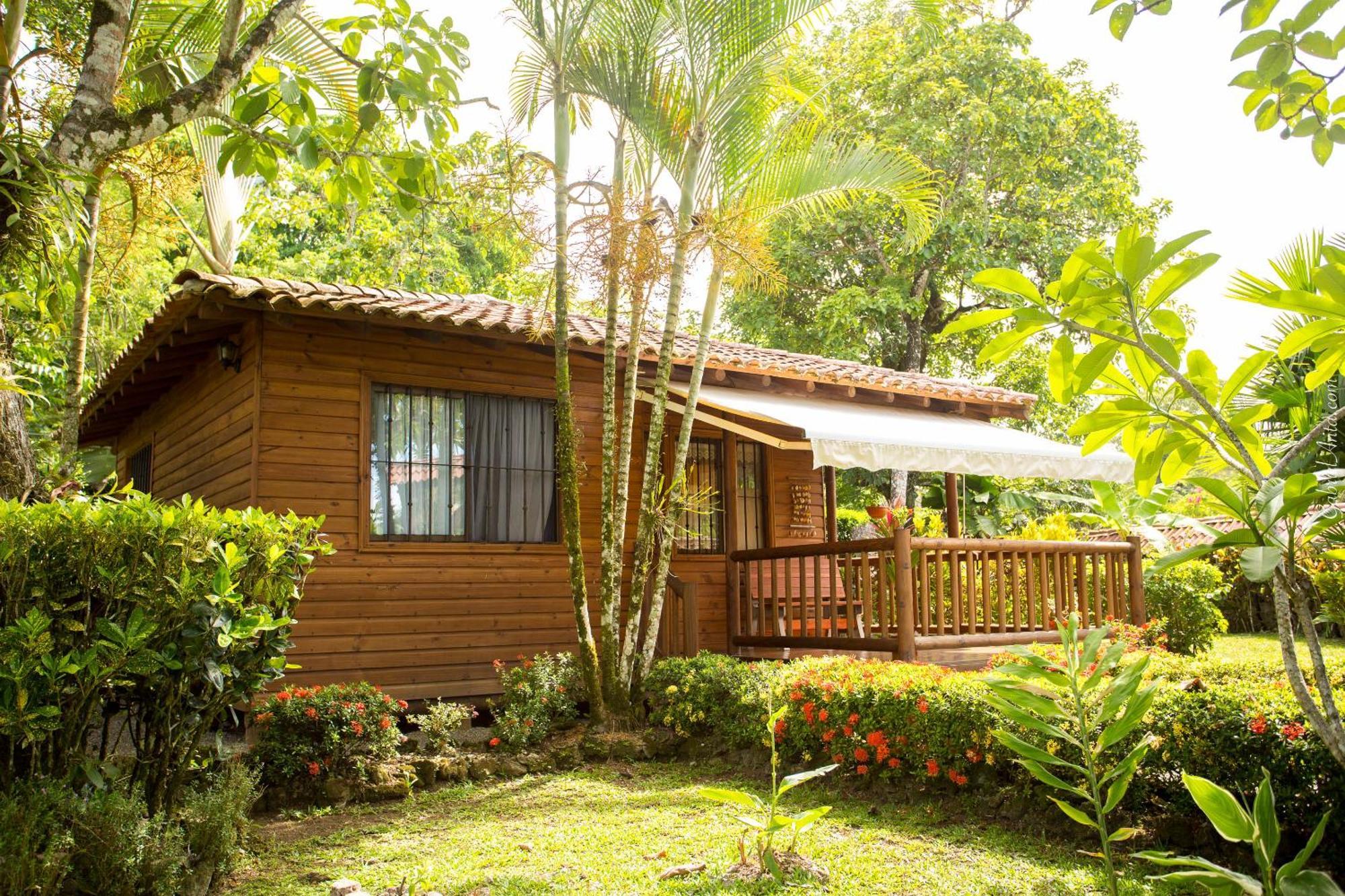 Casa Marcellino Lodge Cahuita Bagian luar foto