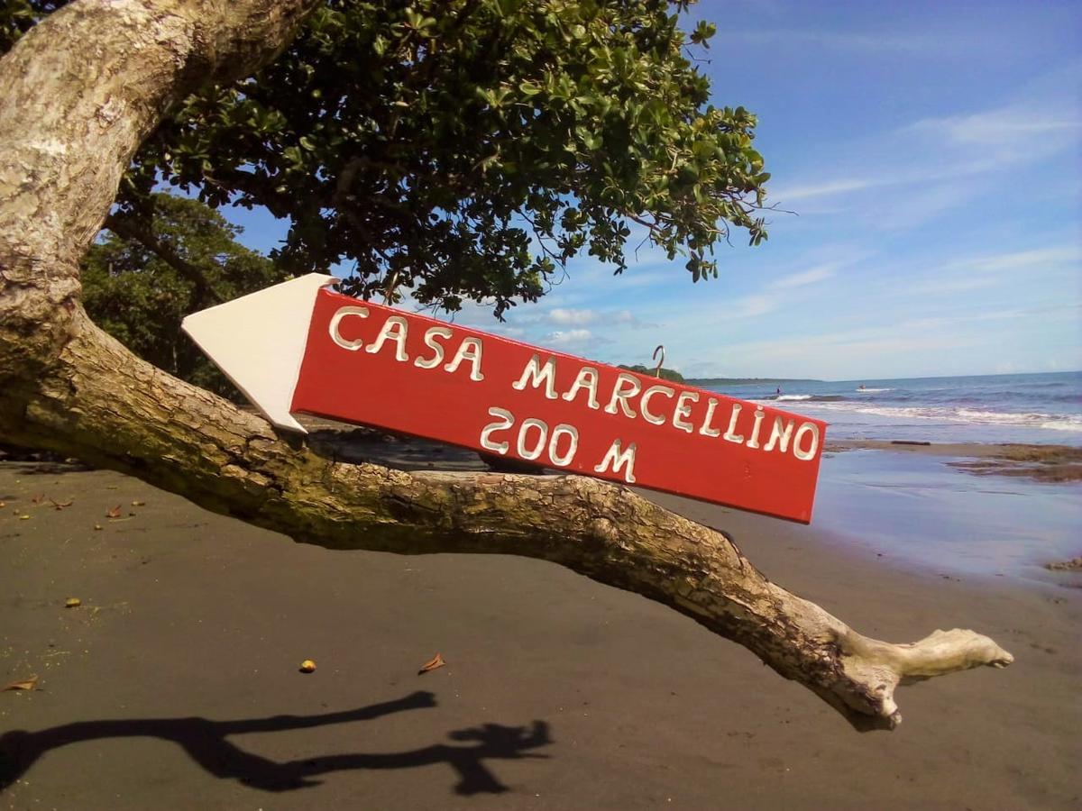 Casa Marcellino Lodge Cahuita Bagian luar foto